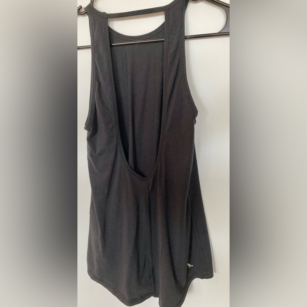 Nancy Rose Performance Tank - Cut-Out Back - 2 - Picture 5 of 7